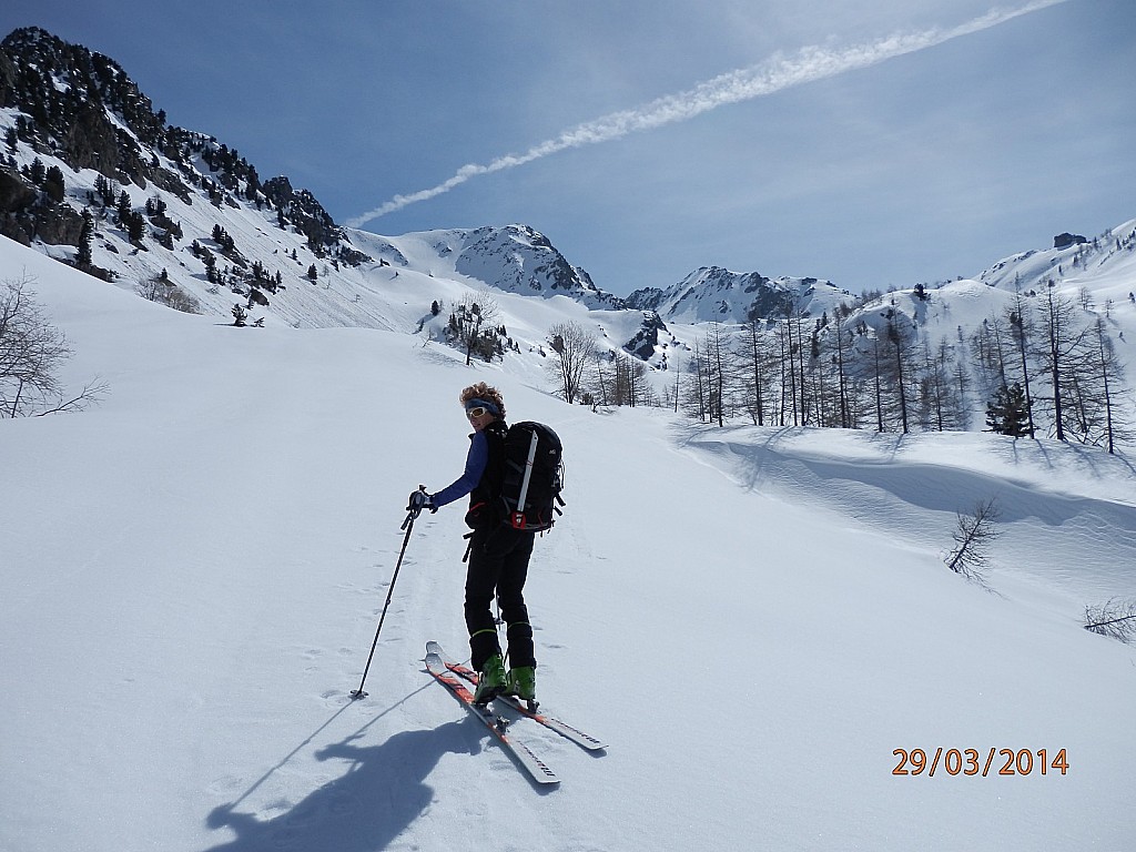 #4 Valérie en cours d Valérie en cours d'ascension : dans le vallon de l'Empuonrame