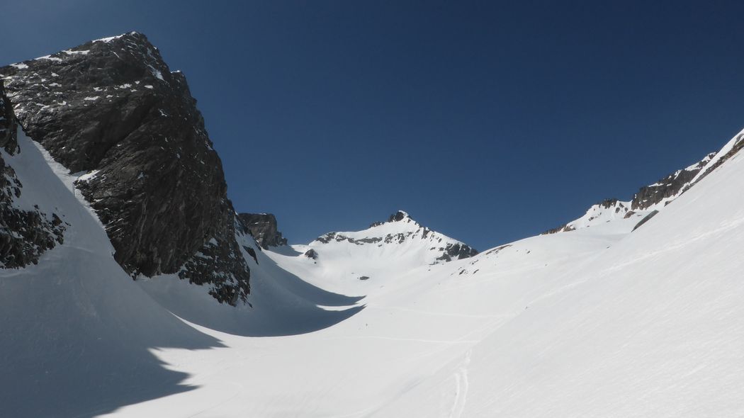 Glacier du Puy Gris : Il paraît qu'il n'en reste plus grand chose l'été.