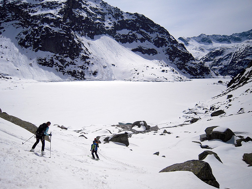 traversée du Dammastock : descente jusqu'au lac de Gelmersee