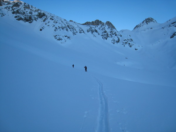 Va falloir tracé : paysage vierge, va falloir y laissé nos traces