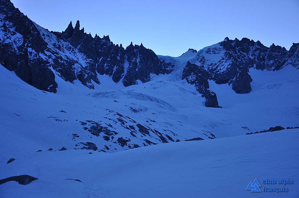 img62_vue_generale : vue générale de l'objectif, la pte la plus haute à droite