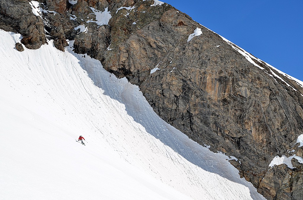 Posets : dans la face S