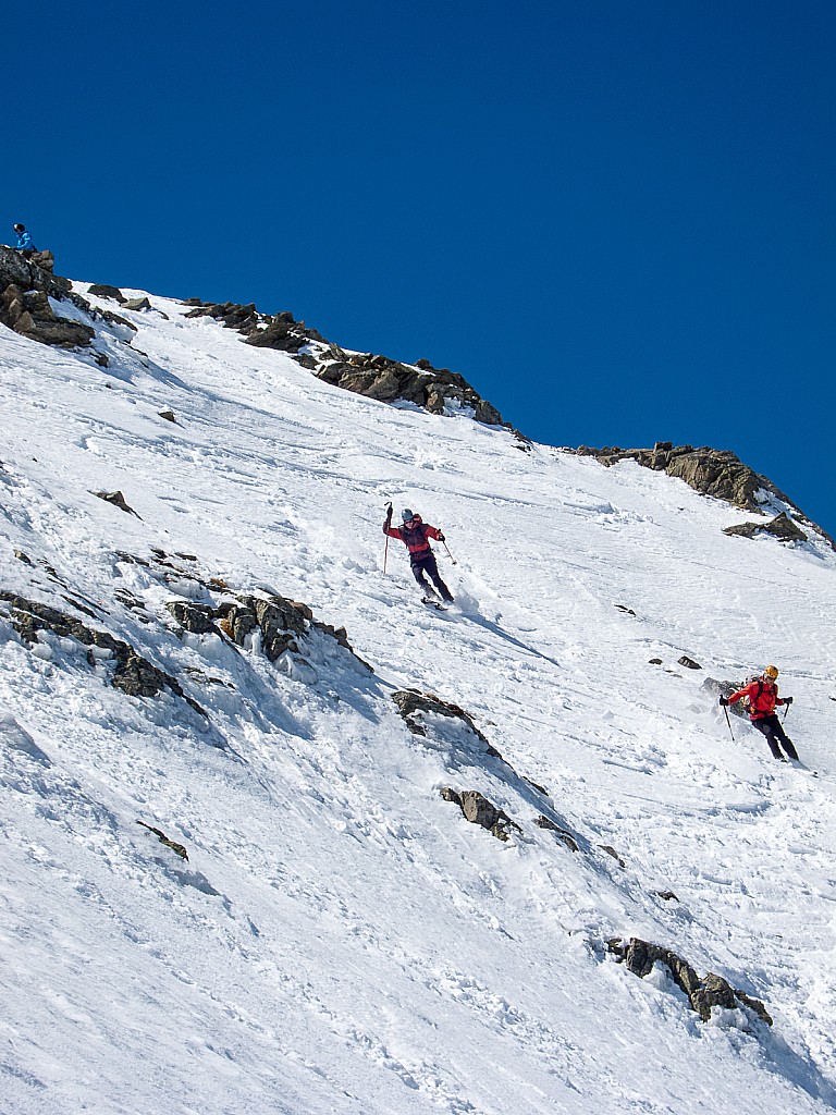 Lustou : descente de la facette N
