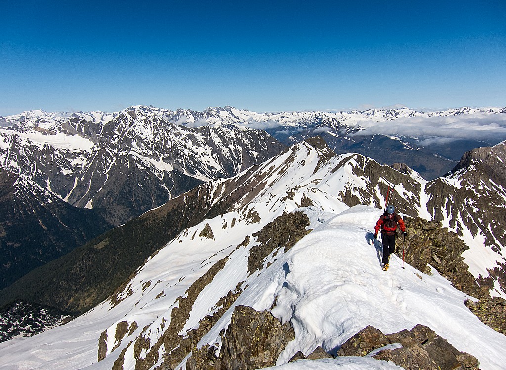 Lustou : Clément sur l'arête finale
