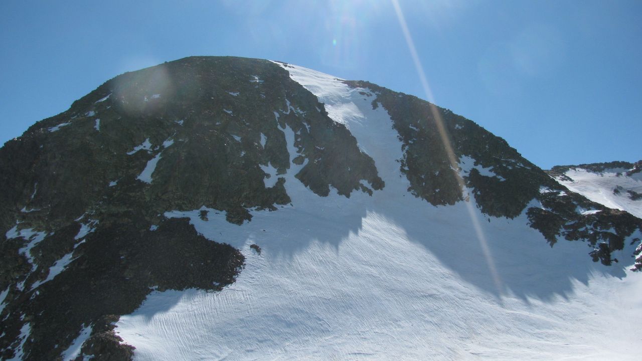 #7 Le couloir du Montcalm : Conditions ce 19/04/14 Le couloir du Montcalm : Conditions ce 19/04/14