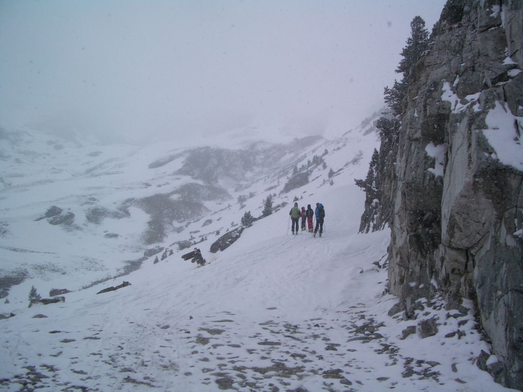 vallon fournache : Arrivée sur le vallon de la Fournache
Brouillard et 1 peu plus de neige