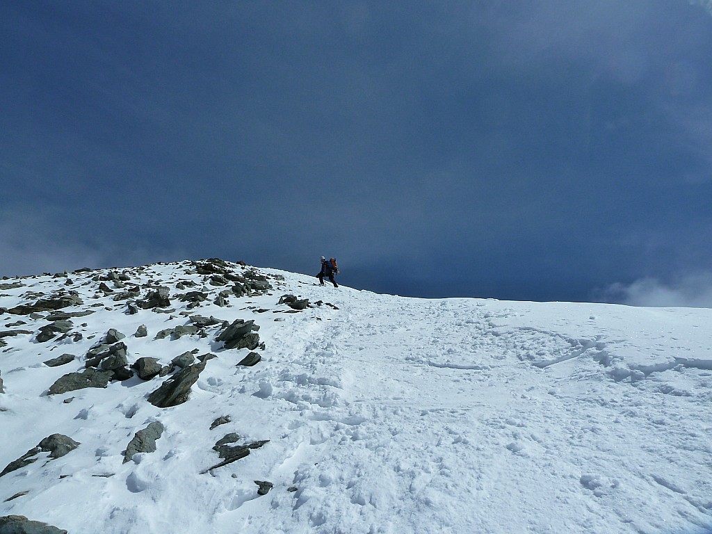 Mont Pourri : Jean-Marc:départ à ski du sommet