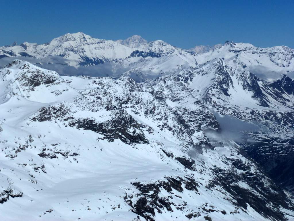 Alpes du Nord : Grde Casse et Mt Blanc au Nord