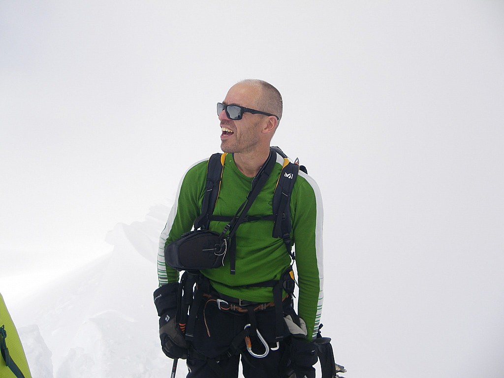 Glacier Allalin : Jour 2 - Marc cherche un peu son souffle. L'altitude !