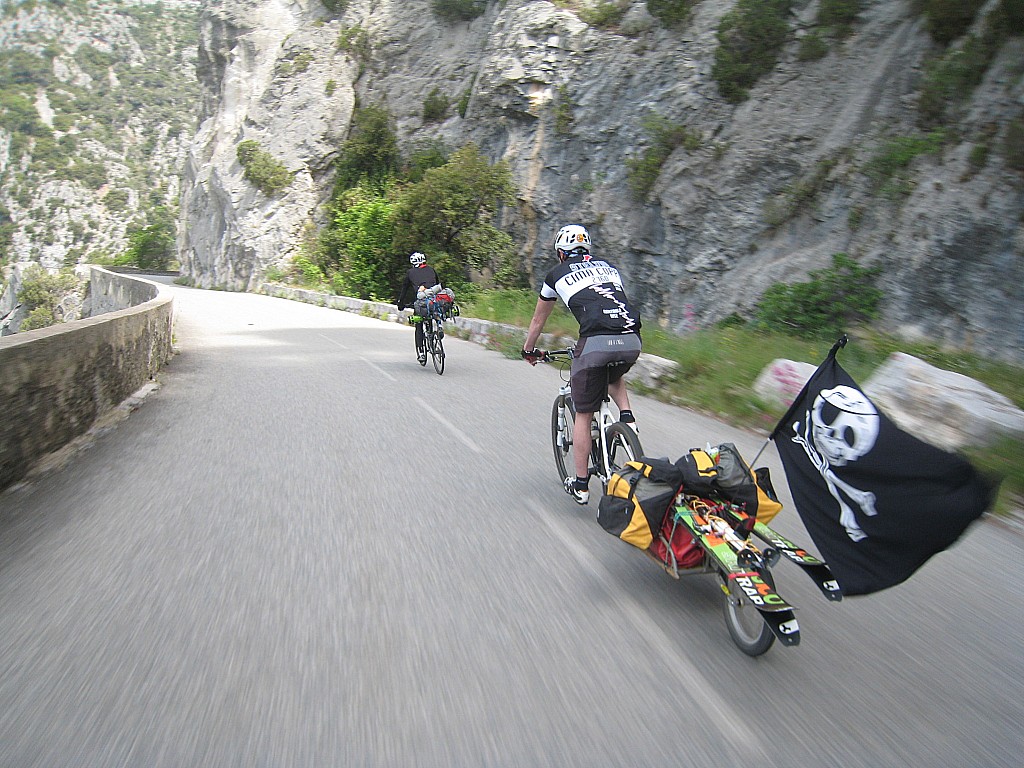 Attention " Pirate " : L'équipe des  "Pirates " File vers les sommets !!