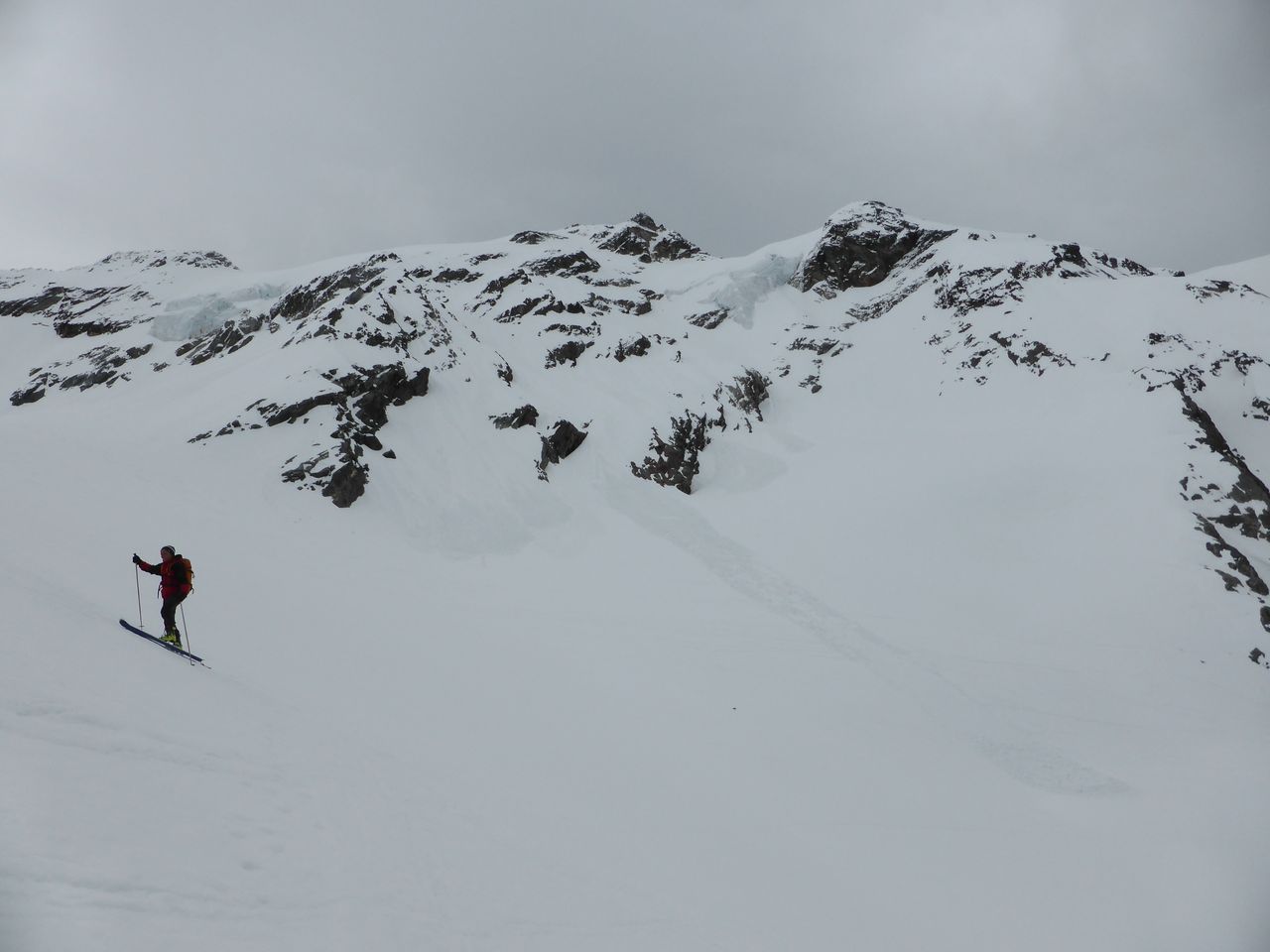 Glacier de l'Invernet : Dominé par la Becca du Lac