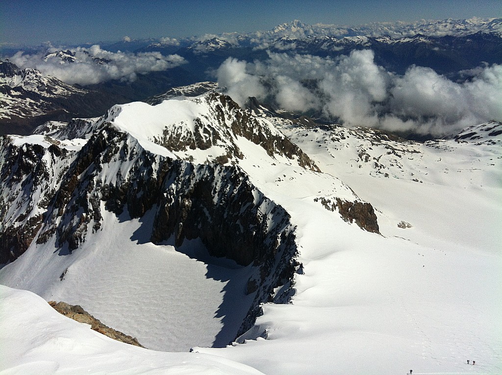 Sommet de l'Etendoir : Coup d'oeil au Mont Blanc et ombres sympas!
