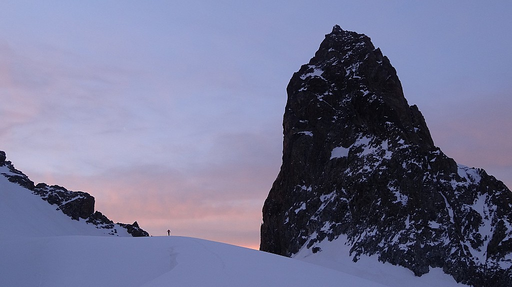 Col des Avalanches : Joli lever de soleil.