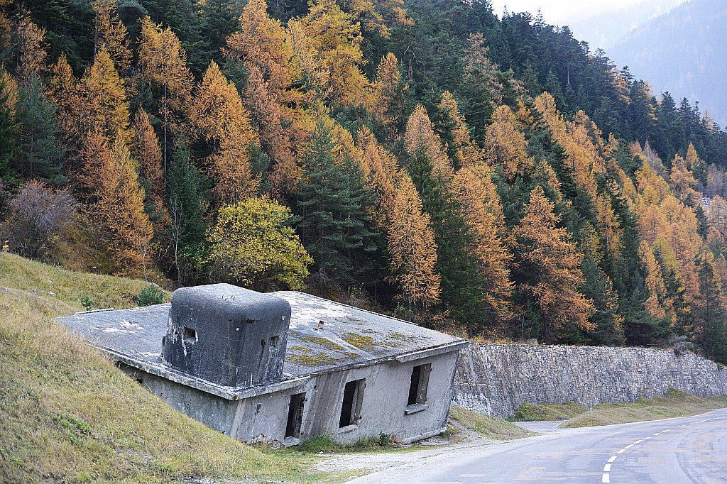 #14 maison penchée : un peu de tourisme... maison penchée : un peu de tourisme...