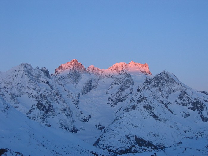 #10 La Meije : Lever de soleil sur la Meije La Meije : Lever de soleil sur la Meije