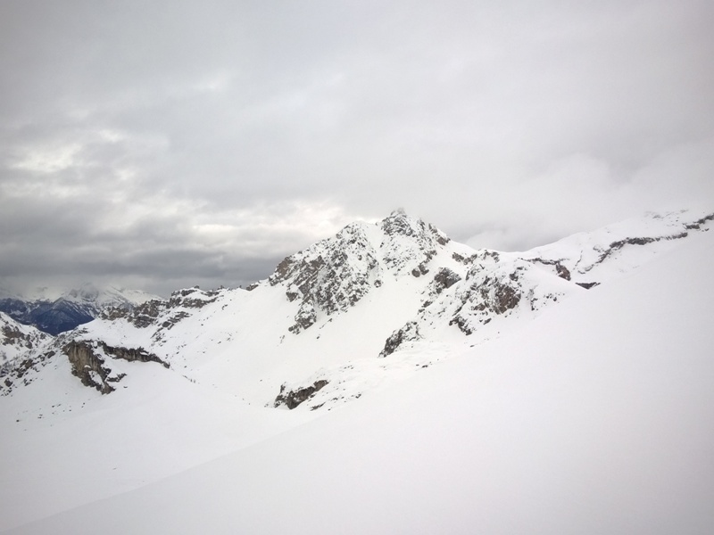 le couloir Nord de Rocher Bouchard semble correct.