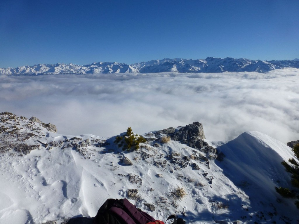 Mer de nuage Du Mont Blanc jusqu'à la Barre des Ecrins (pas sur la photo)