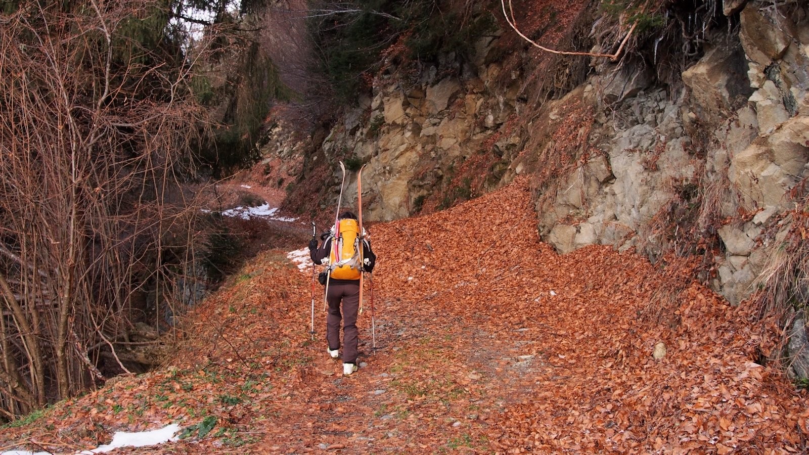5 petites minutes de portage au départ.