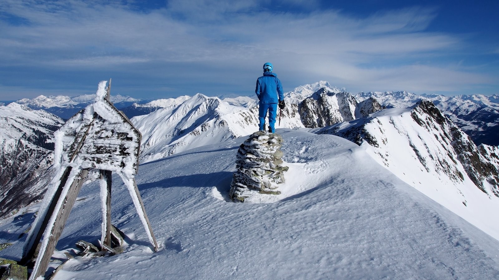 Au sommet, un superbe 360°.