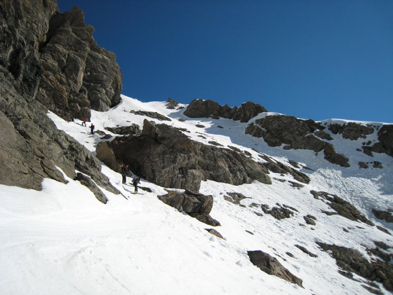descente : descente du roc de la montagnolle côté Eychauda