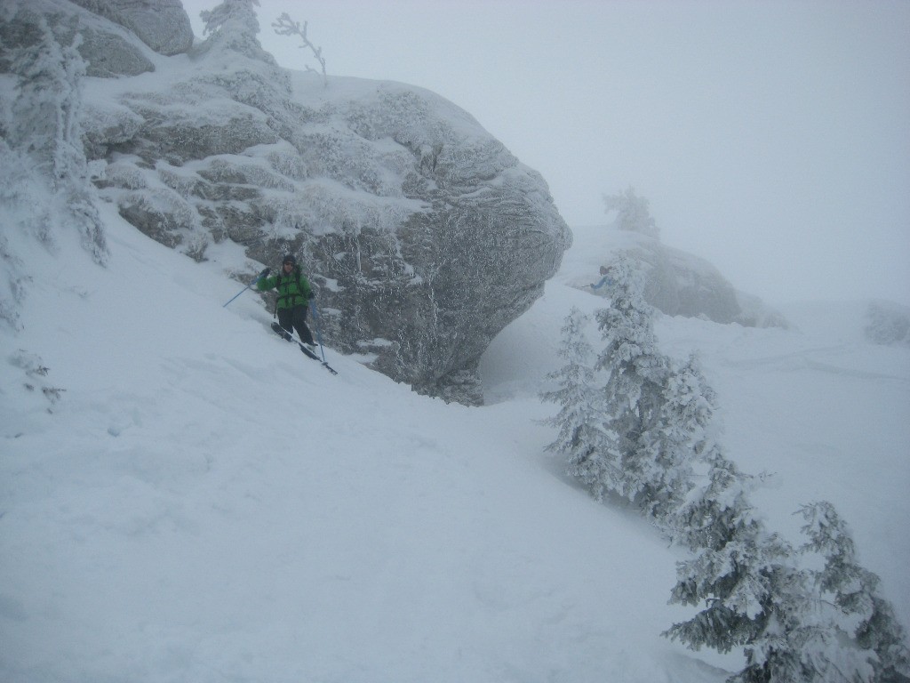 Delphine dans le haut du couloir