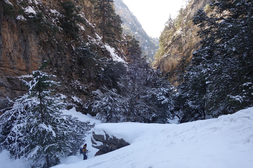 les gorges se reserrent