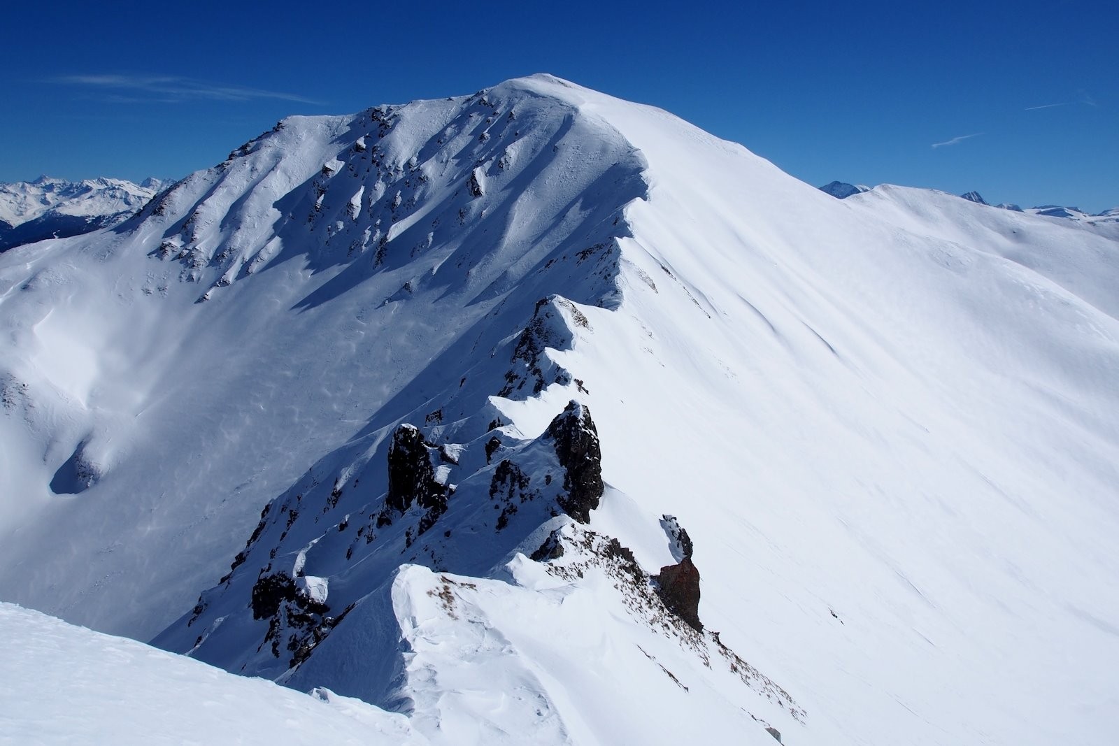 De Roche de Corne Noire, l'arête ouest de Combe Bénite.