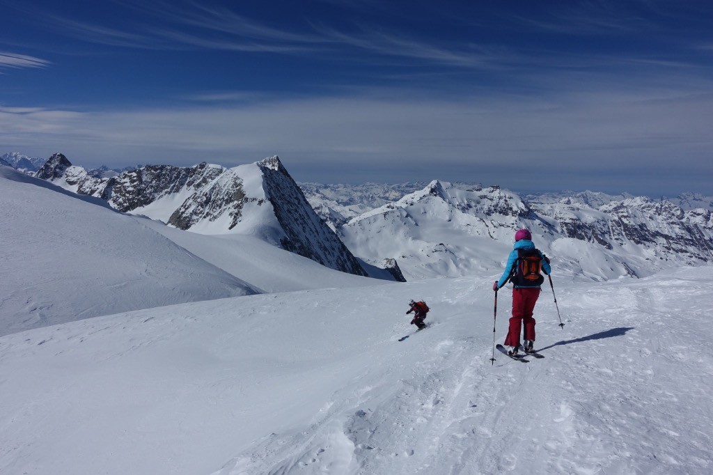 C'est parti, le Mont Blanc á l extrême gauche 