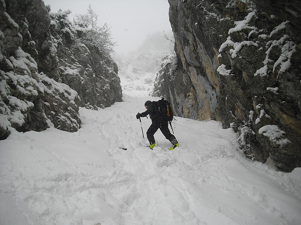 khara à la trace 1er couloir