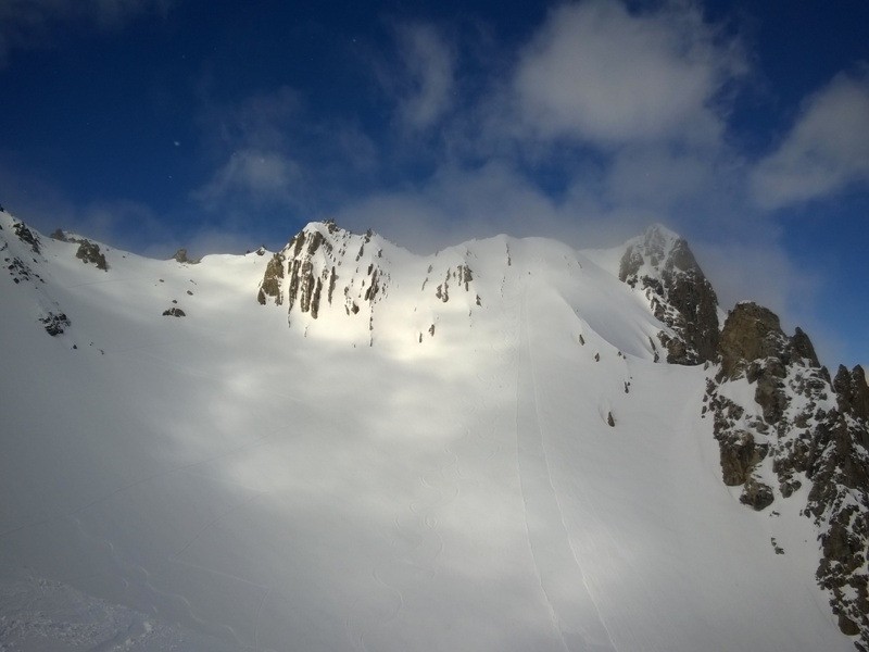 Pente Sud de la Casse Blanche, petite coulée déclenchée par des randonneurs