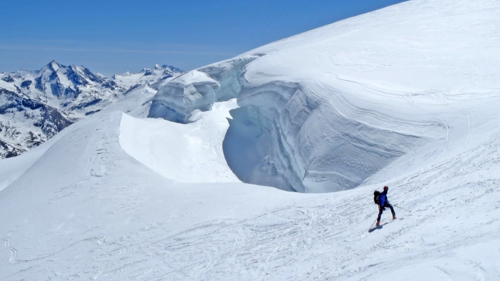 La descente: en haut du glacier Sud de la Gurraz