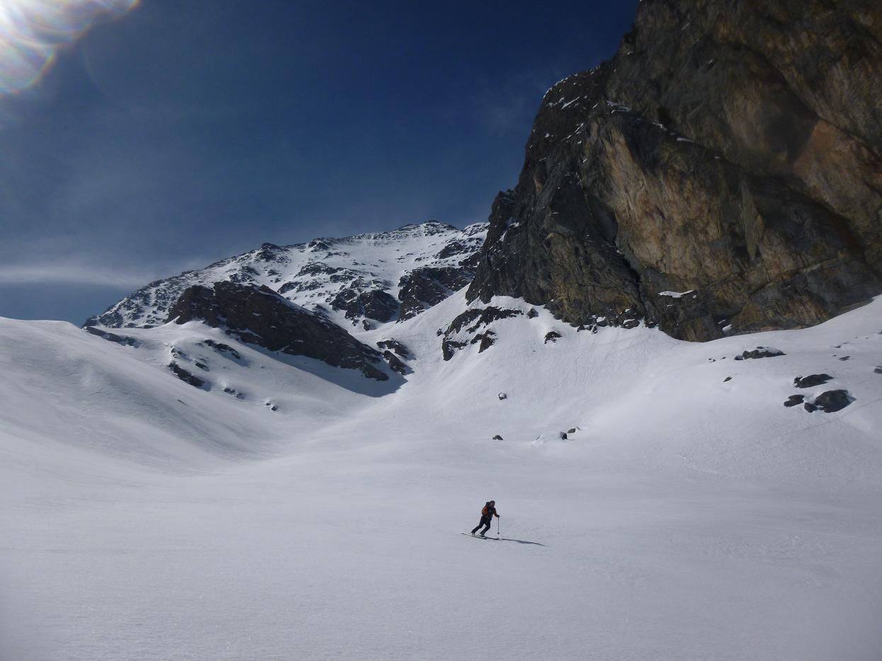 après la poudre la moquette!