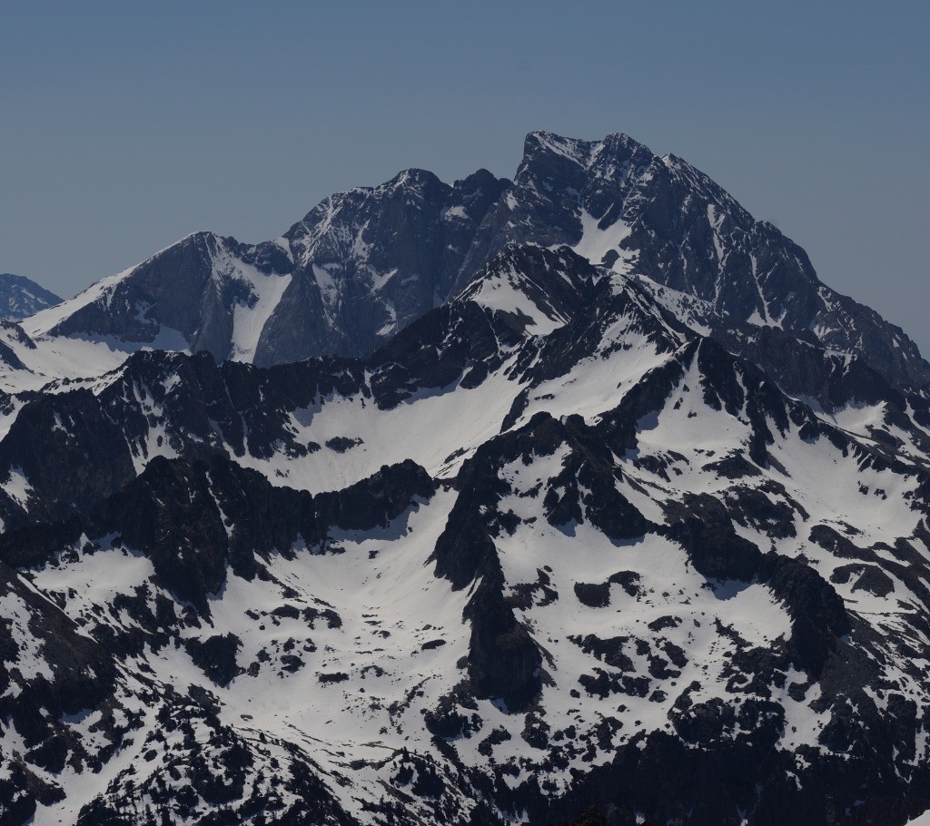 #5 Vignemale imposant du sommet Vignemale imposant du sommet