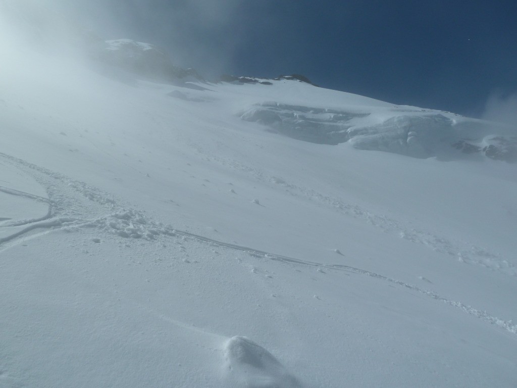 La Petite Ciamarella entrevue en montant au col Tonini