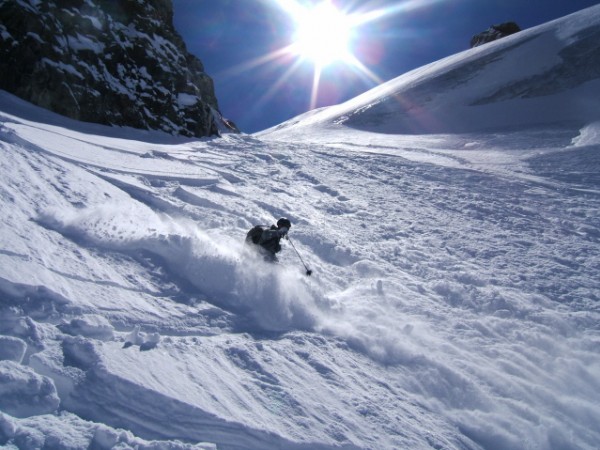 poudre et soleil : grosse poudre du 45 dans cette neige c'est cadeau!