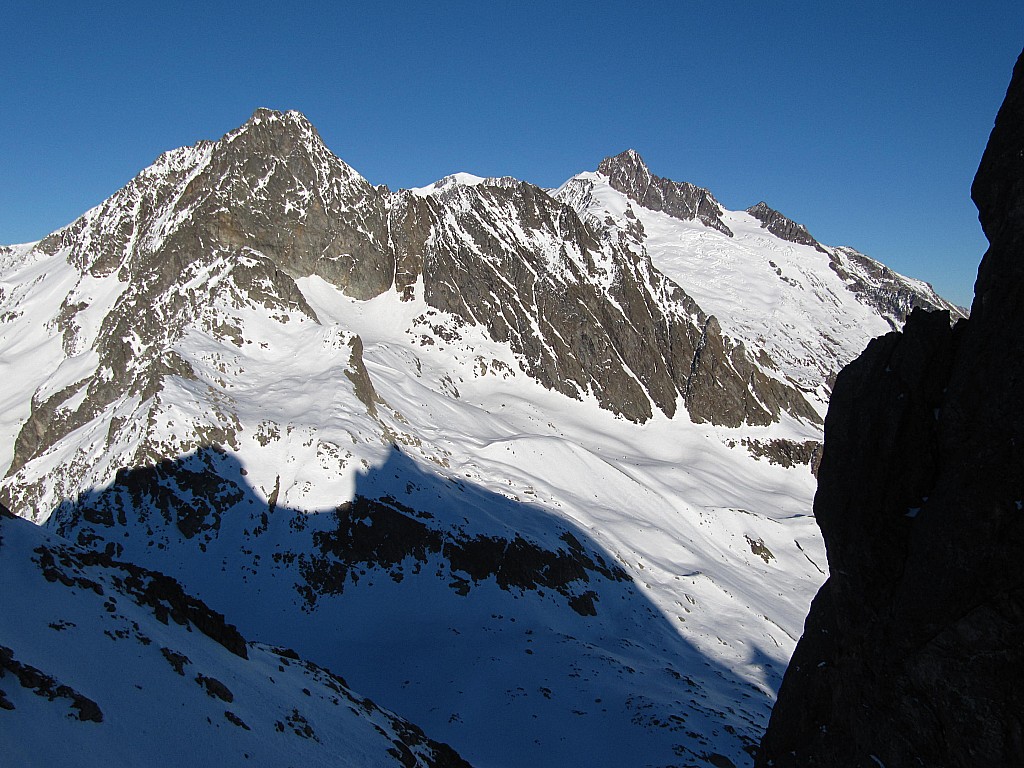 Le Mont Tondu et l'Aiguille des Glaciers.