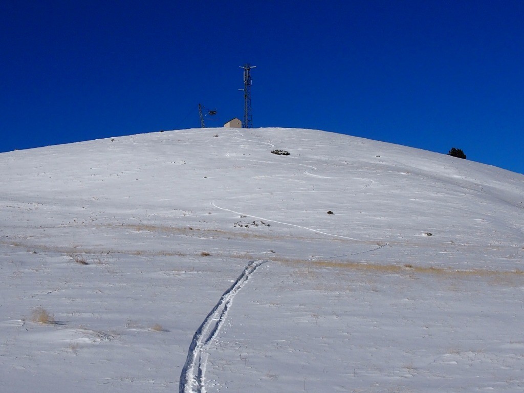 rien ne sert de skier il faut partir à pied!
