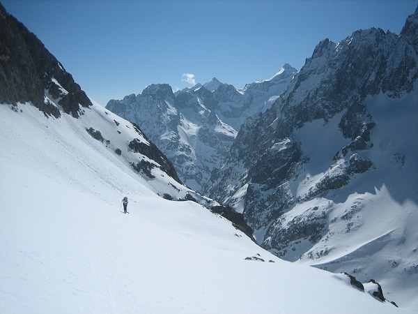 Vers le col du Pavé : On monte et il fait chaud !