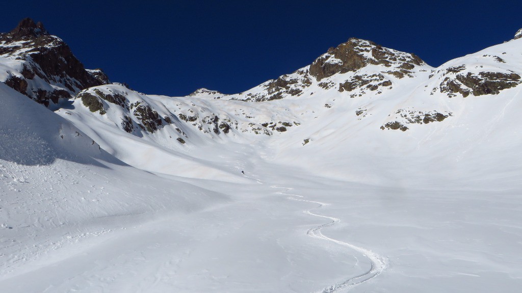 Jonction: col des Boeuf Rouges à G etcol de Rascrouset à droite.