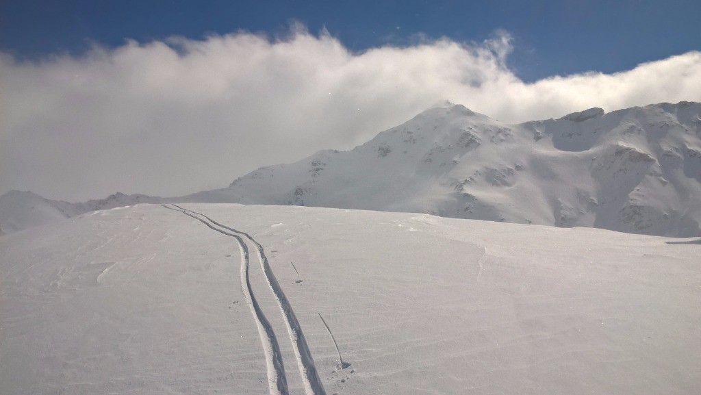 Dimanche : Roche noire aussi (elle me nargue). 