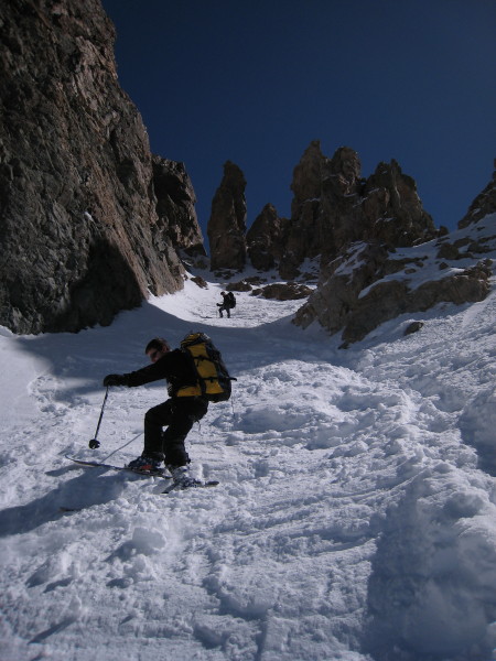 Descente sur le glacier : Partie raide permettant de prendre pied sur le glacier.