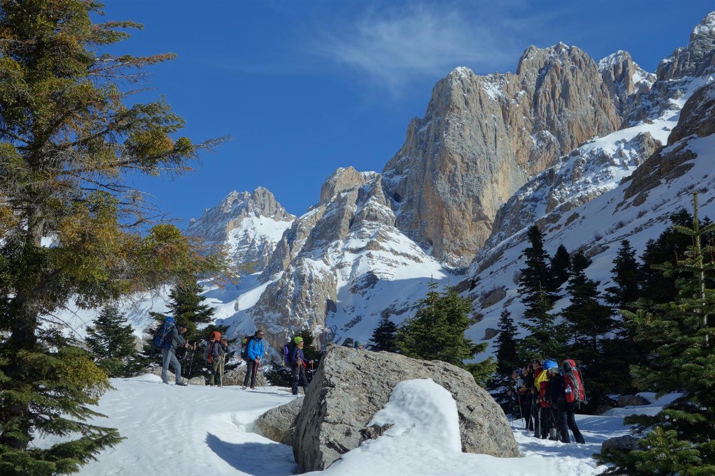 alpinistes turcs rencontrés dans la vallée d'Emli (les rares skieurs rencontrés étaient tous étrangers, les alpinistes-à pieds-tous Turcs)