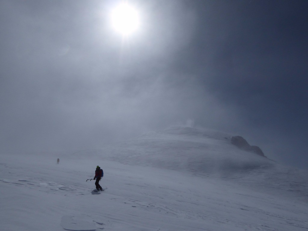 Descente dans la tempète