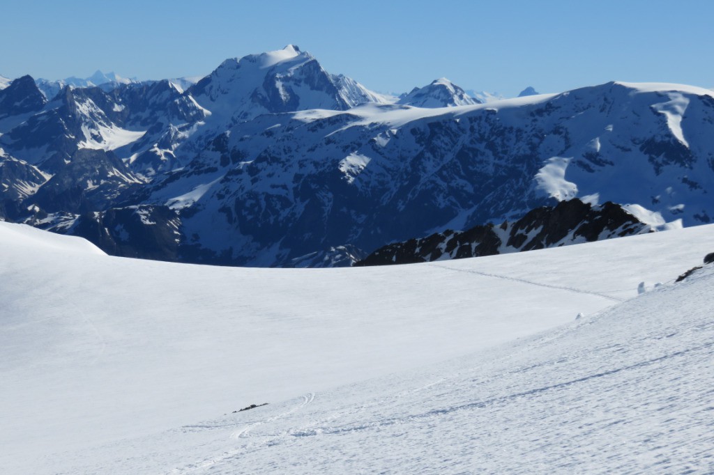 Grde Casse et glaciers de la Vanoise depuis le col de Gébroulaz