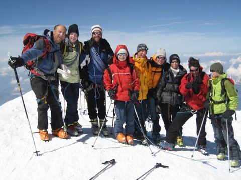 Le sommet ! : Hubert, Charlotte, Matthieu, Emmanuel, Thomas, Albane, Cécile, Marie, Mariam