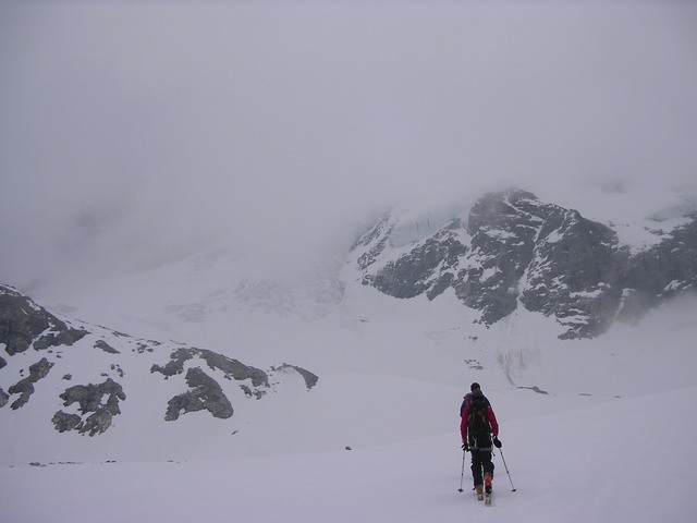 départ de la cabane : pour le soleil, c'est pas gagné, ce sera ça toute la journée