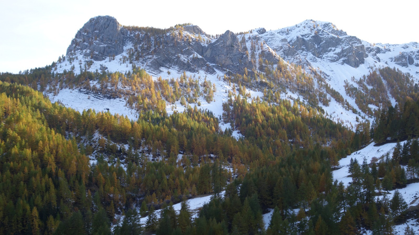 Les belles couleurs automnales dans le vallon de l'Alpe