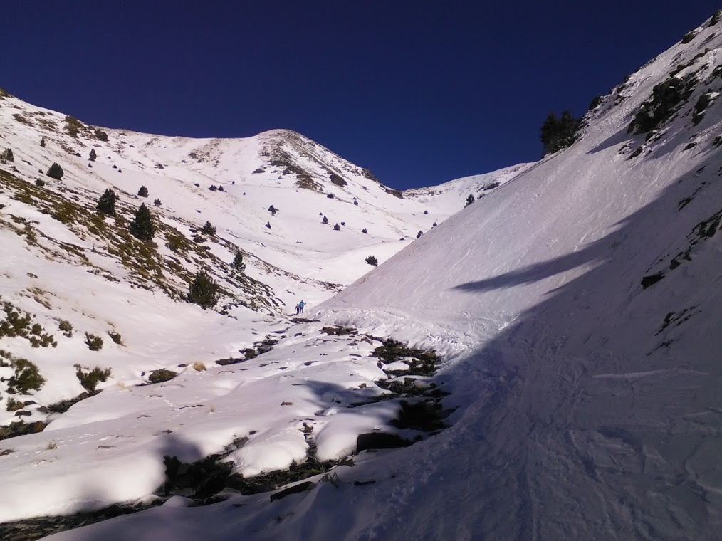 Accès au vallon d'Aiguaneix