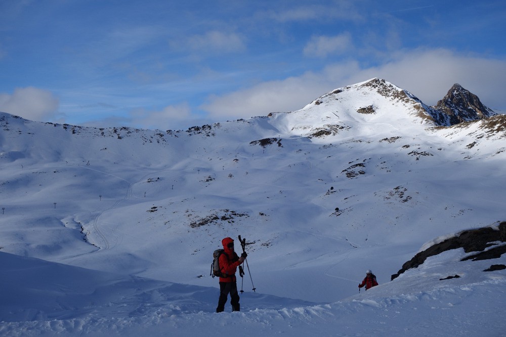 Retour sur la crête de la Soumaye avant de basculer sur les pistes d'Espiaube