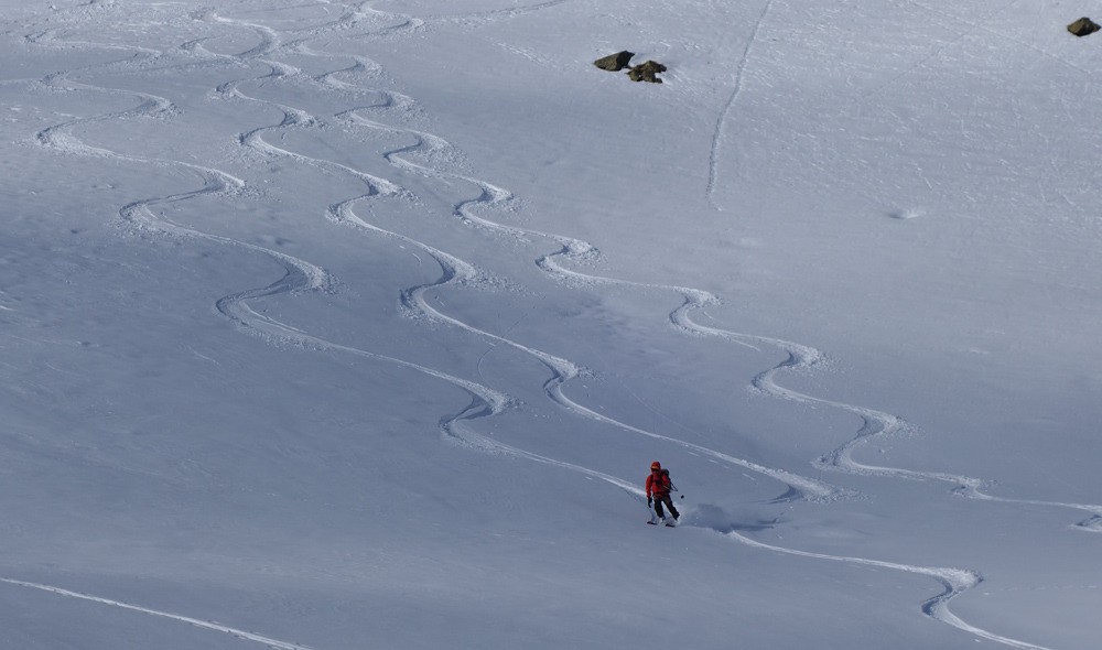 Le bas de la pente finale du Pichaley, en poudre